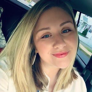 Meet your Posher, Gina